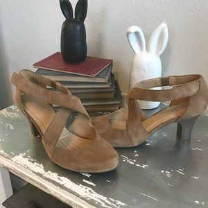 Easy Spirit heels